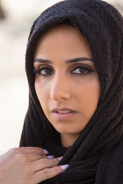 Femme mure arabe