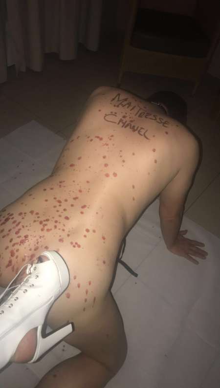 MatresseChanel pour ftichiste