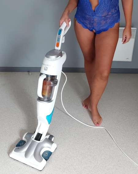 Propose aspirateur laveur avec demo coquine