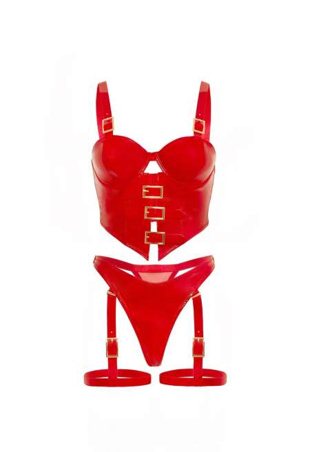 Femme fontaine disponible