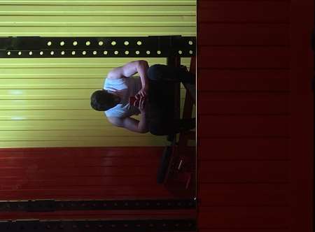 JH cherche femme aimant les pr�liminaires