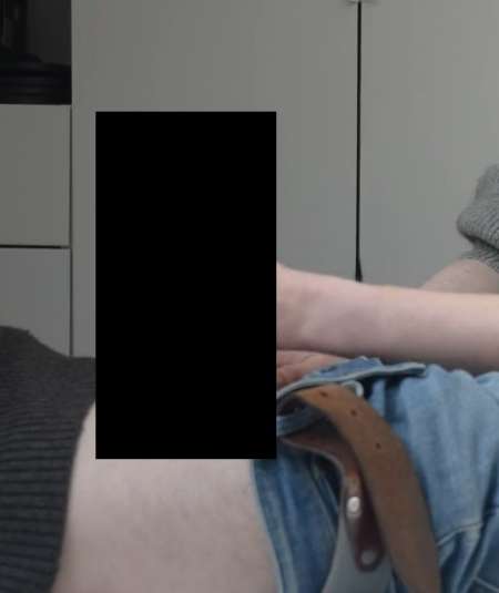 Cherche femme pour me masturber de temps en temps