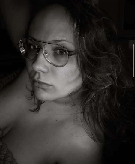 Femme de 28ans disponible � l heure ou nuit