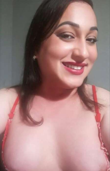 TRANSEXUELLE CARLA SUR LYON