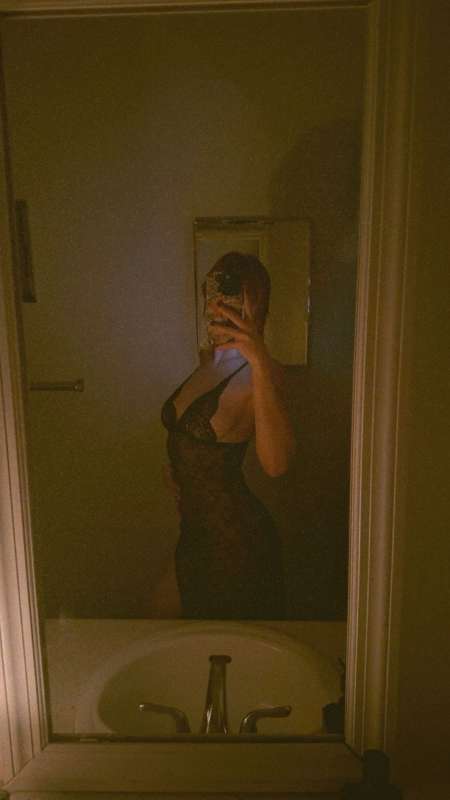 Belle et douce je t attends chez moi