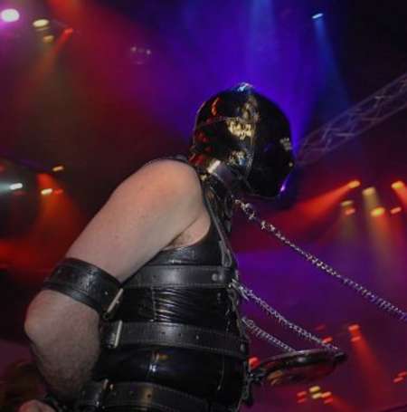 Homme soumis sans tabous