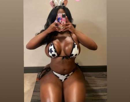 TR�S JEUNE NEGRESSE TENDRE ET CHARMANTE