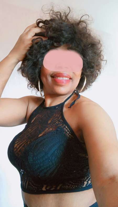 Africaine Charmante..