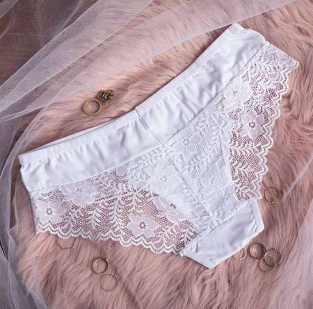 Petite cochonne disponible