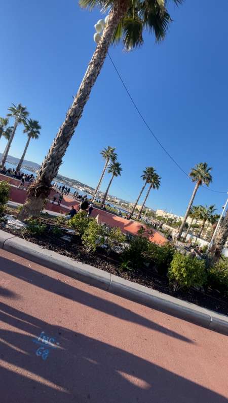 Jeune �tudiant actif cherche plans avec h mature