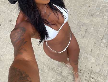 Estephania Br�silienne