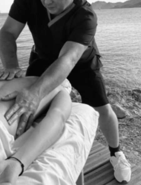 Masseur propose massage pour homme