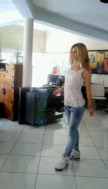 Danser la vie avec Melodie,Massage ayurvedique....