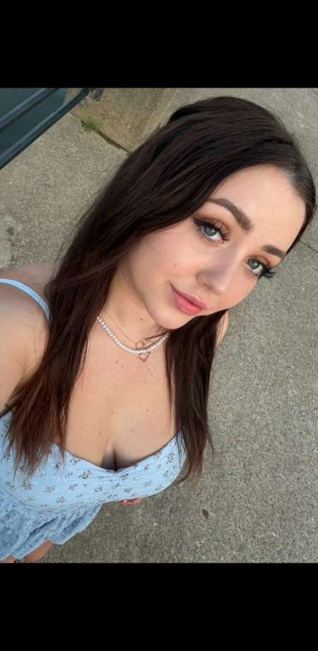 Femme girl disponible