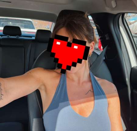 Je suis actuellement disponible ch�ri