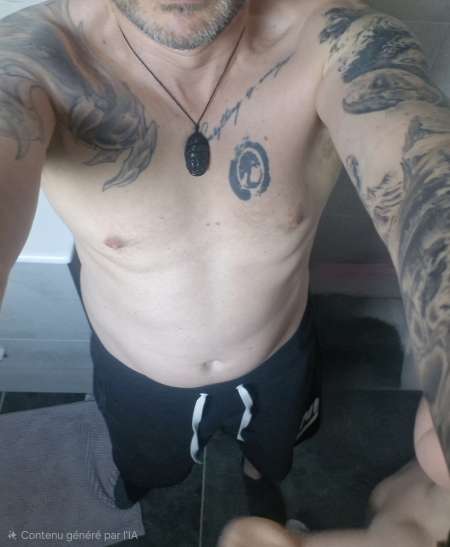 Qui aime les jeux cerebrales et duvers sans tabous