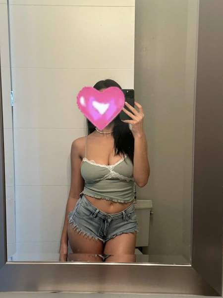 Femme sexy et charmante , telegram: @Lauriane12o