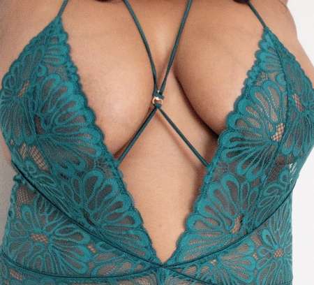 Charme, respect et discretion.