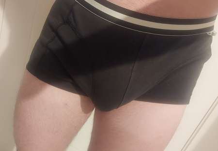 Cherche couple hétérosexuel pour sexe trio