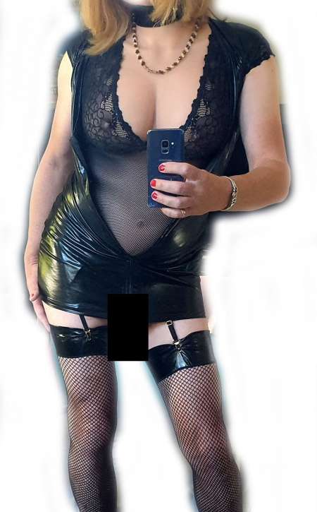 Maitresse Barbara - Domina Trans MILF d'exception
